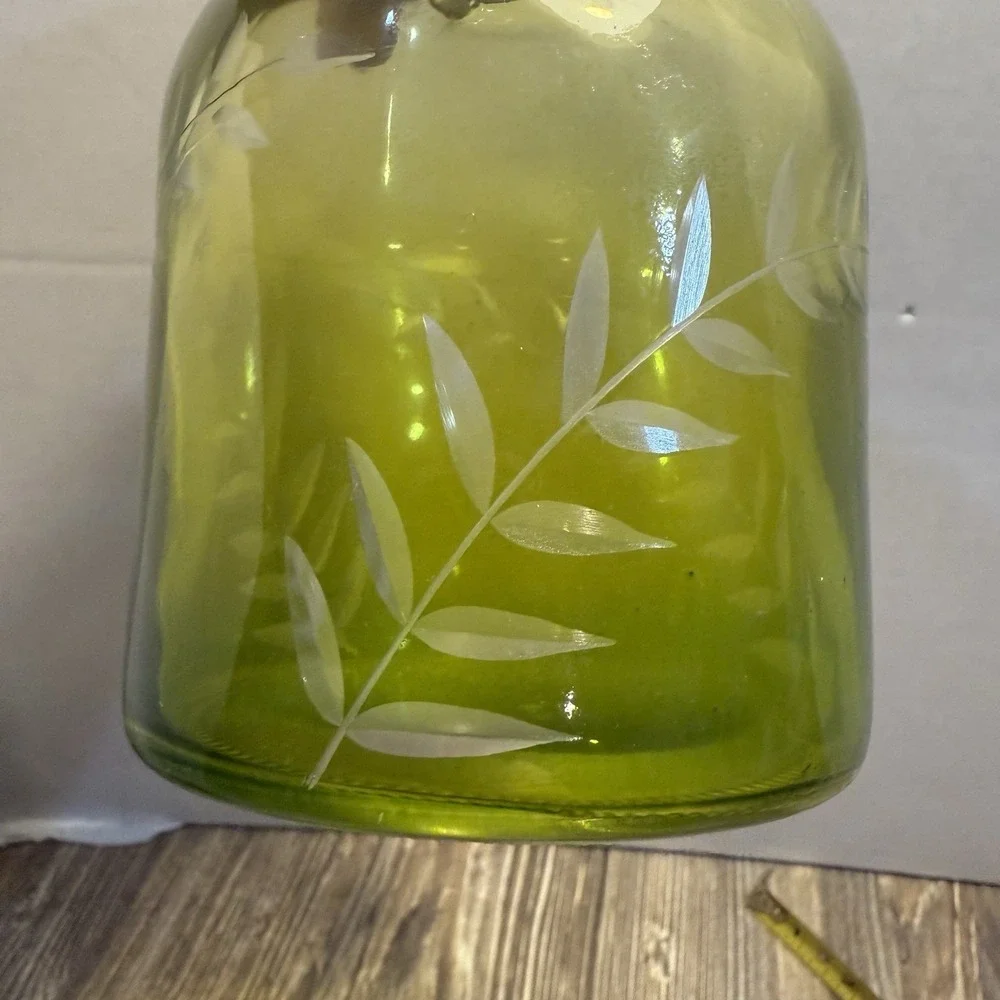 Green Glass Vase With Leaf Etching‎ Stunning